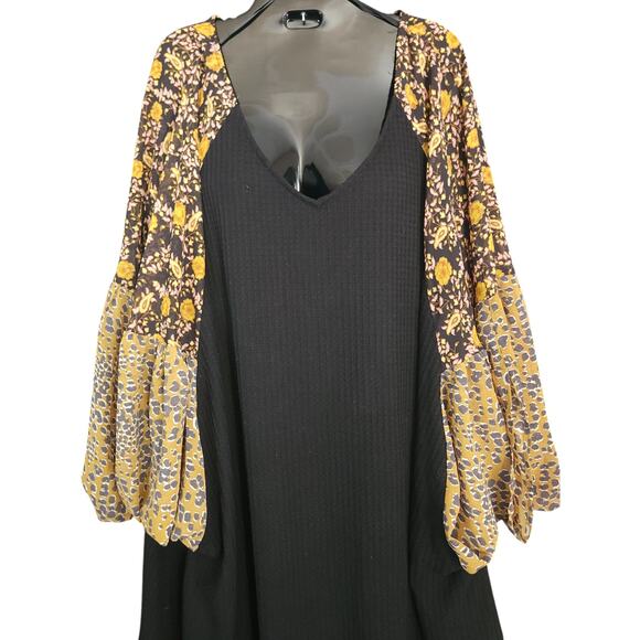 Umgee Dresses & Skirts - UMGEE Angel Wing Floral Dress Women's Large Whimsigoth Boho Fairy Lagenlook